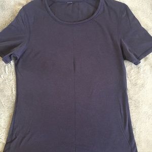 EUC lululemon tee